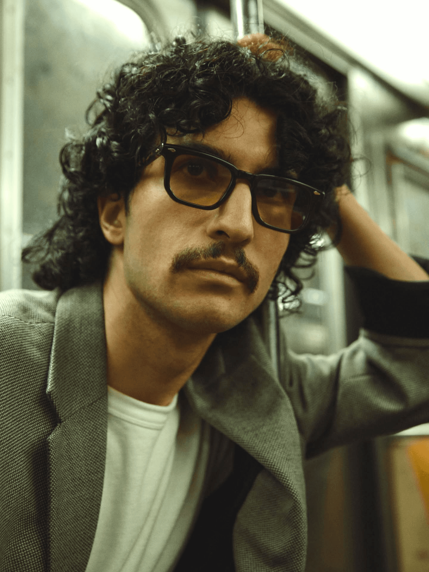 MOSCOT 3