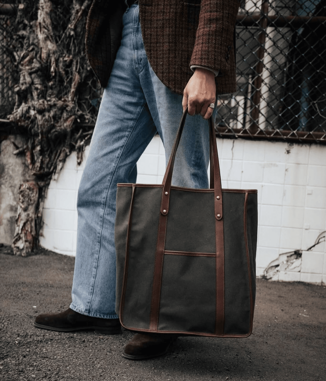 Frank Clegg Leatherworks 4